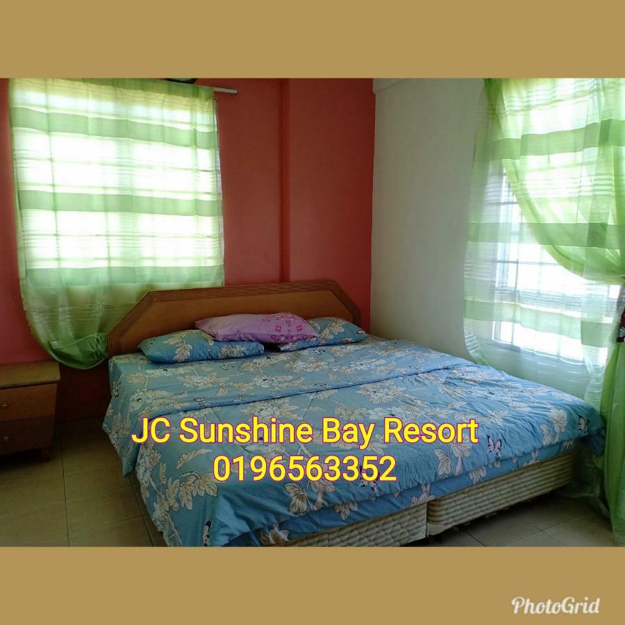 Jc Sunshine Bay Resort Apartment ポートディクソン エクステリア 写真